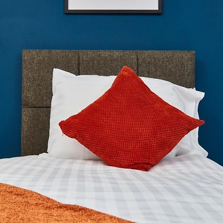 Stunning City Centre 3 Bed, 3 Bath - Sleeps 8! Leilighet Leeds  Eksteriør bilde