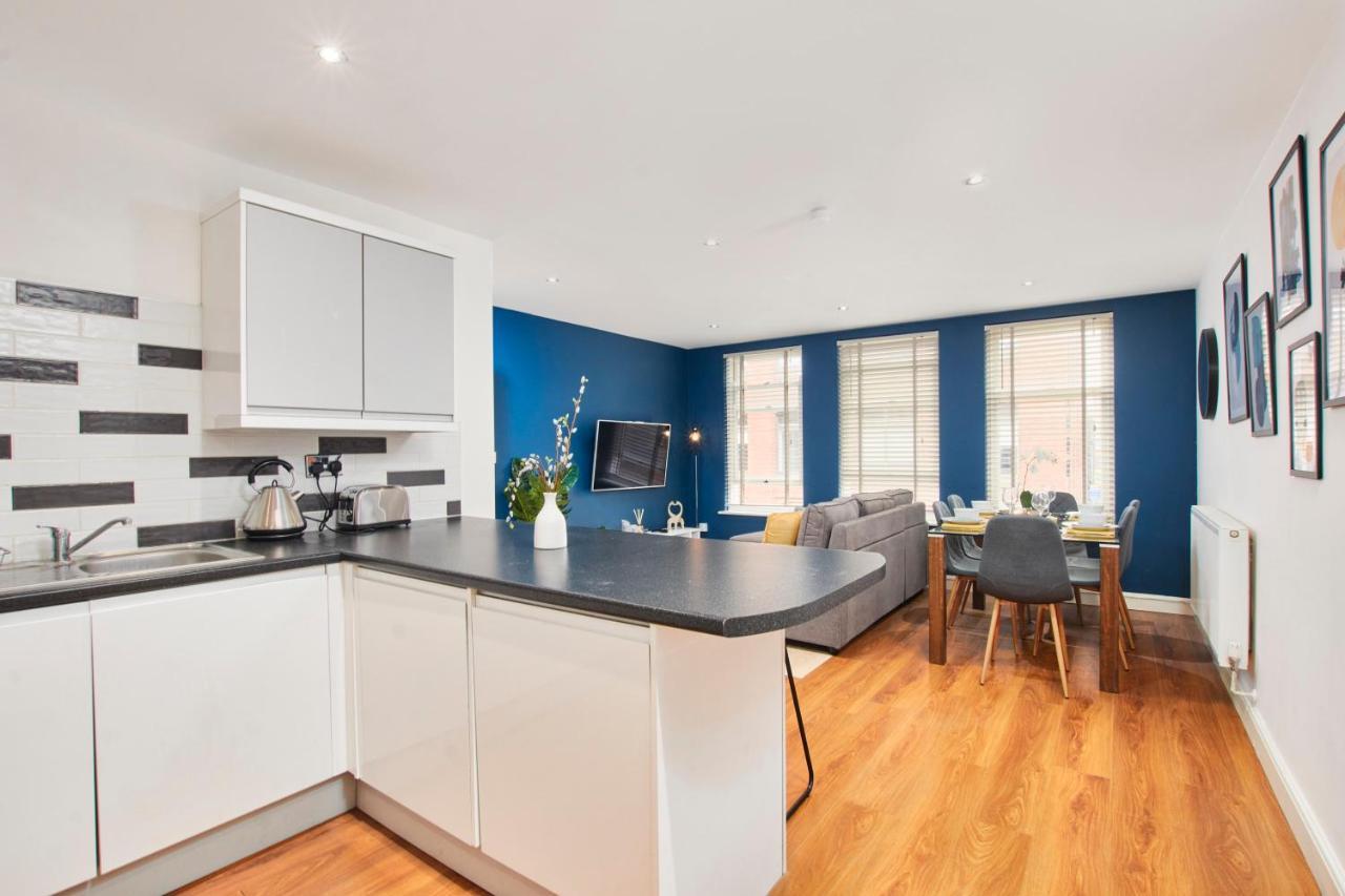 Stunning City Centre 3 Bed, 3 Bath - Sleeps 8! Leilighet Leeds  Eksteriør bilde