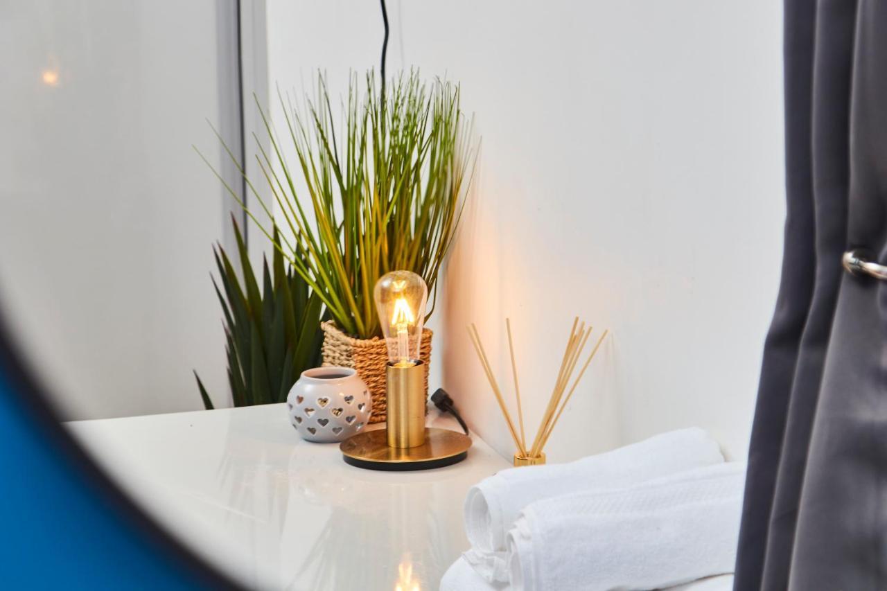Stunning City Centre 3 Bed, 3 Bath - Sleeps 8! Leilighet Leeds  Eksteriør bilde